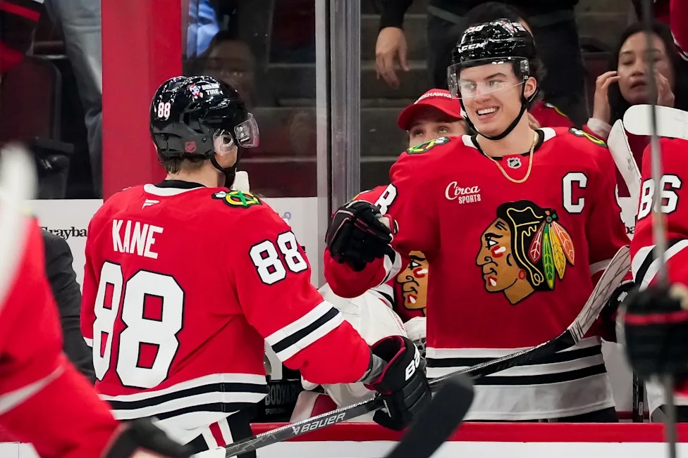 Chicago supera a Winnipeg en tiempo extra y Patrick Kane establece un récord histórico