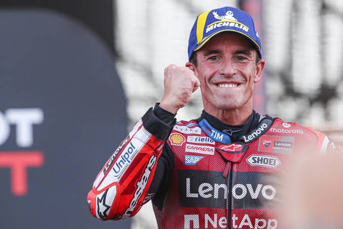 Marc Márquez recibe un importante reconocimiento mientras pelea por otra corona mundial