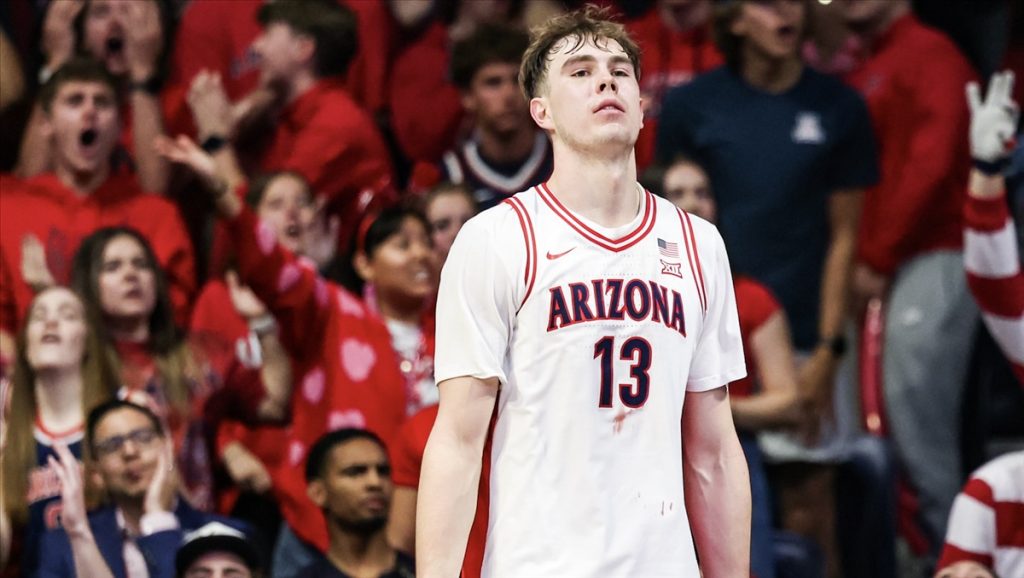 Arizona derrota a San Diego State y Motiejus Krivas domina con un doble-doble