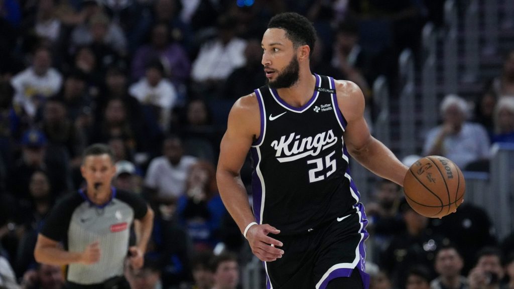 Ben Simmons sufre rotura del tendón de Aquiles y queda fuera de la temporada antes de debutar con Sacramento