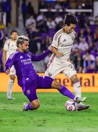 Antoine Griezmann marca un doblete y Orlando City golea a D.C. United en plena lucha por los playoffs