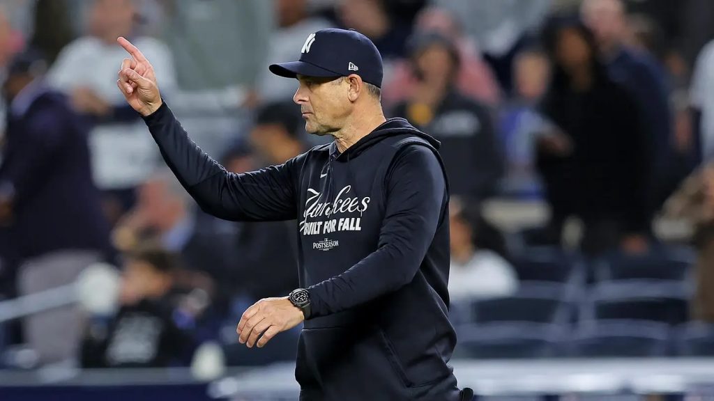 Yankees mantienen su confianza en Aaron Boone: regresará como dirigente para la temporada 2027