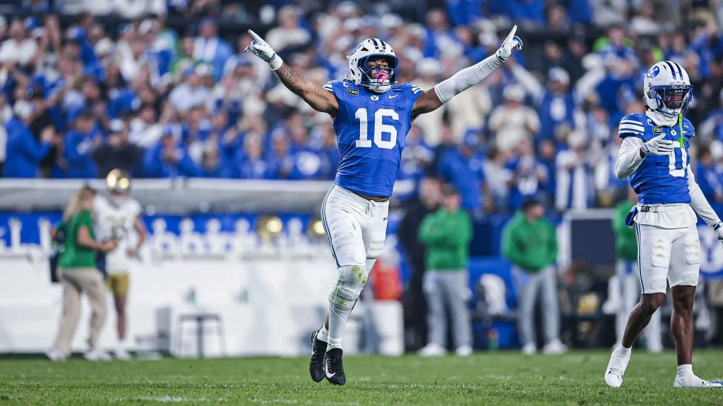 BYU sorprende a Notre Dame y alcanza su mejor clasificación desde el campeonato de 1984