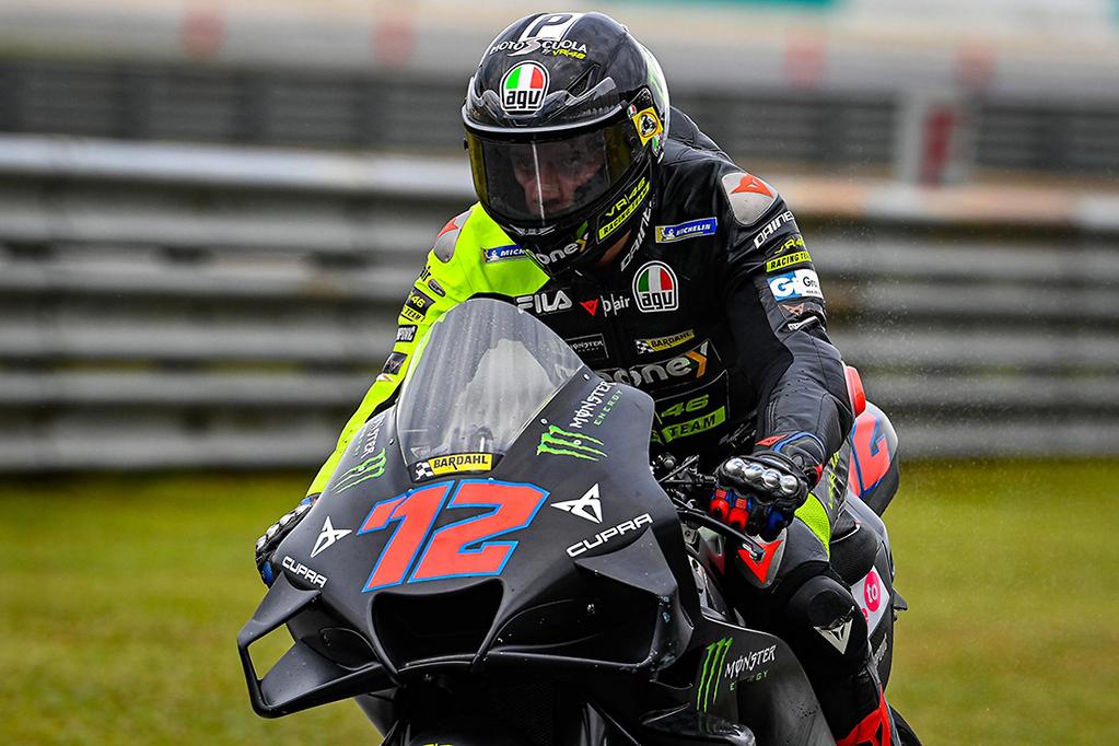 Marco Bezzecchi amenaza a los líderes después de su victoria en Indonesia