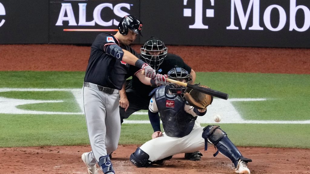 Cleveland en playoffs de manera consistente, pero con niveles históricos sin un anillo