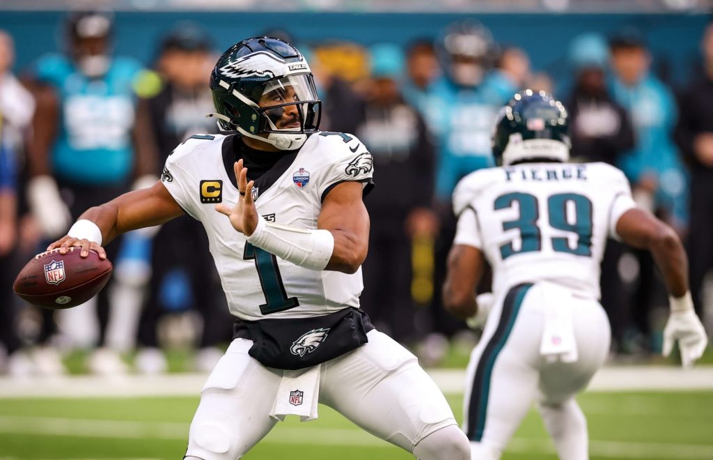La NFL respalda a Philadelphia por el manejo médico de Jalen Hurts mientras crece la preocupación por su salud