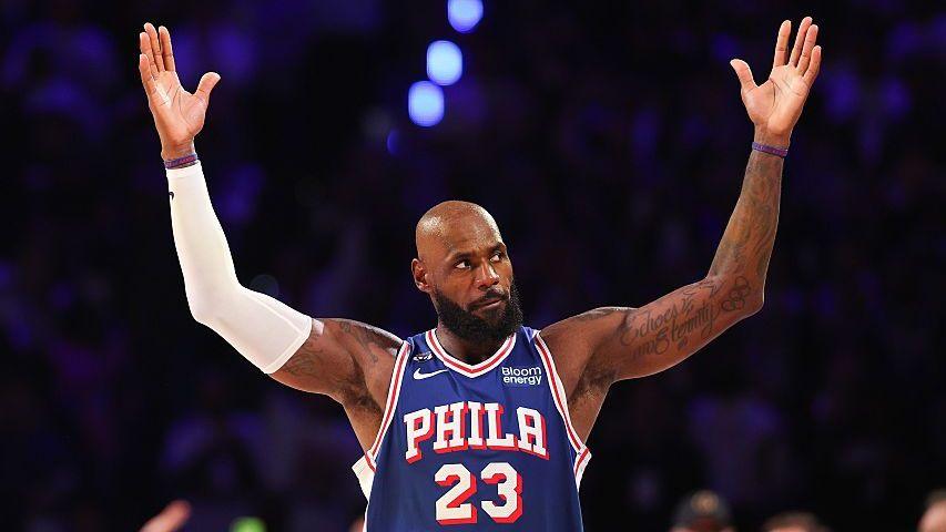 Philadelphia protagoniza una remontada histórica de 29 puntos y derrota a Cleveland con LeBron James como protagonista