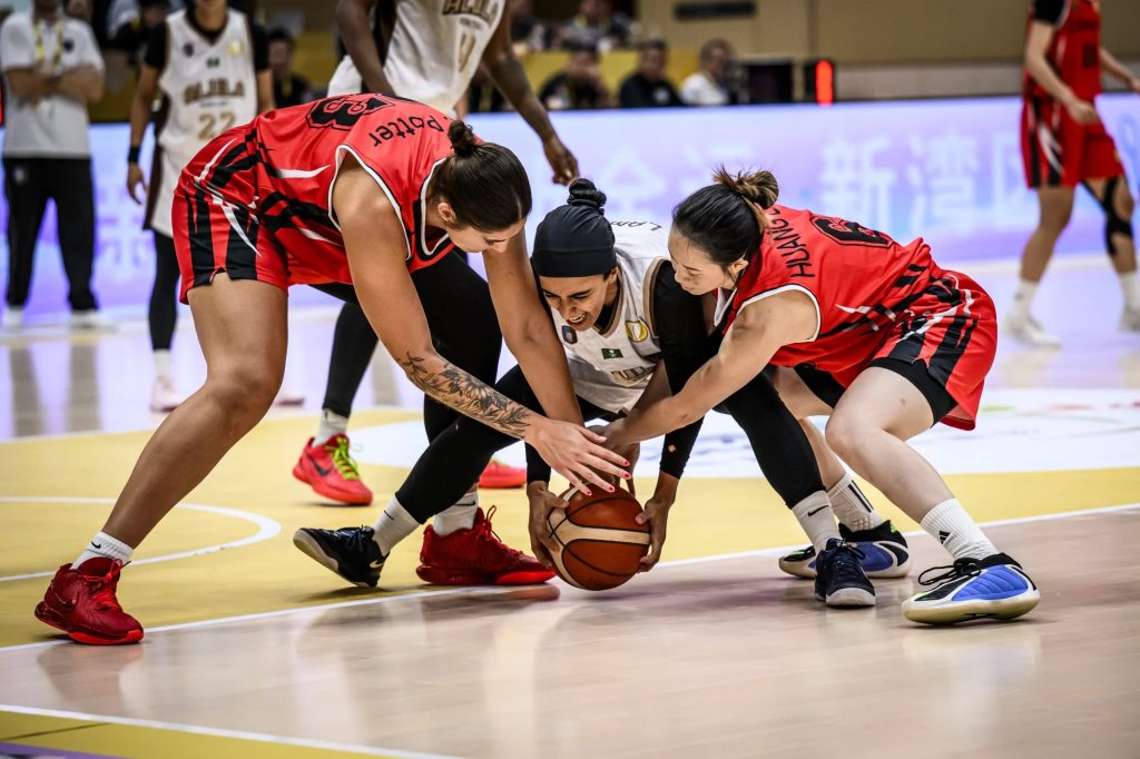 Denso Iris y Cathay Life protagonizarán una semifinal decisiva por el campeonato asiático
