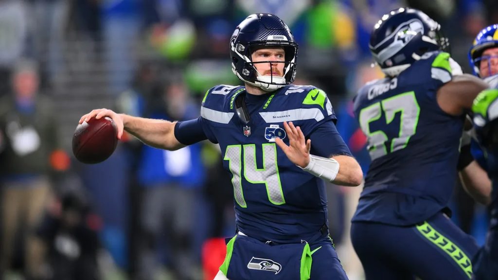 ¡SEATTLE SEAHAWKS HUMILLA A KANSAS CITY Y TERMINA CON SU INVICTO EN LA NFL!