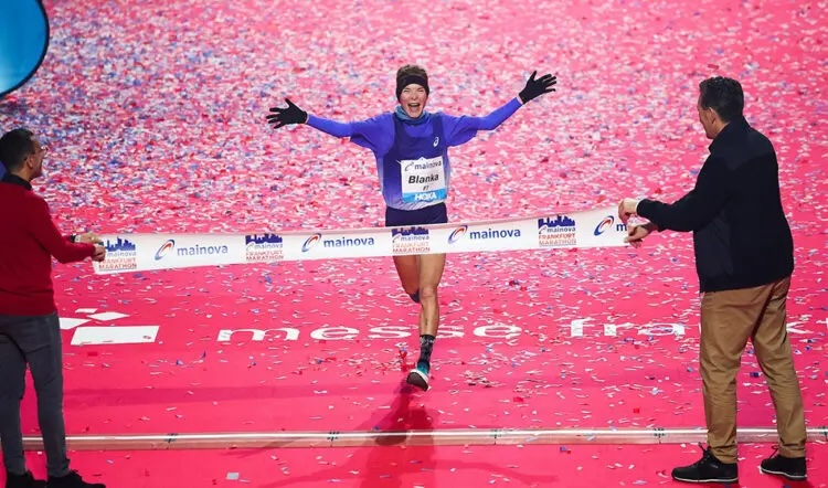 ¡ETIOPÍA DOMINA EL MARATÓN DE FRANKFURT CON VICTORIAS DE JIRATA DINKI Y ZEINEBA YIMER!