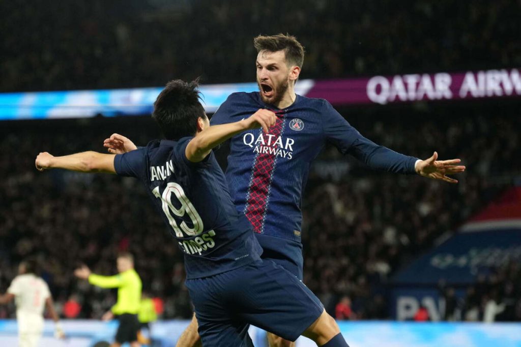París Saint-Germain derrota al Lyon y fortalece sus aspiraciones en la Ligue 1