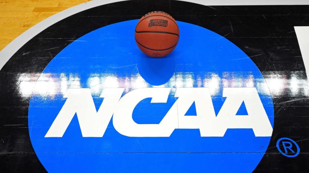 La NCAA enfrenta incertidumbre por nuevas reglas de elegibilidad antes del inicio de temporada