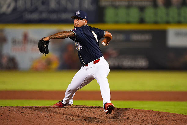 Águilas Cibaeñas incorporan al relevista panameño Sadrac Franco