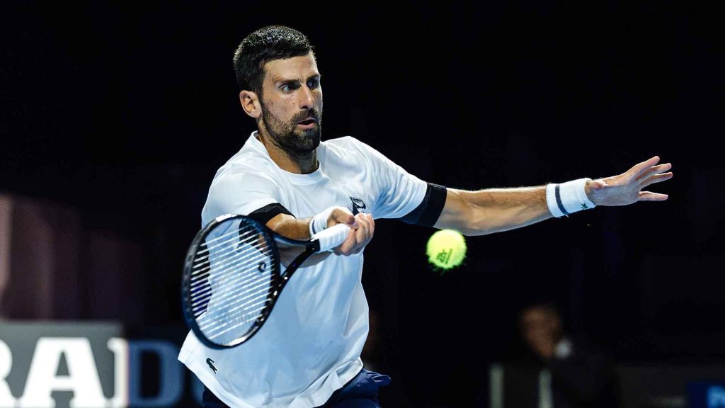 Novak Djokovic remonta ante Ugo Humbert y comienza con victoria en el ATP de Basilea