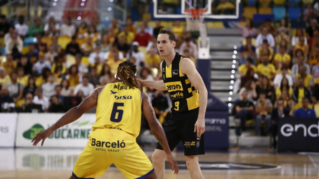 Huertas se convierte en el jugador de más edad en hacer un triple doble en ACB