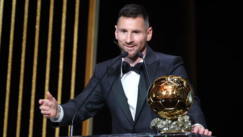 Lionel Messi gana su octavo Balón de Oro y se consagra como el mejor de la historia
