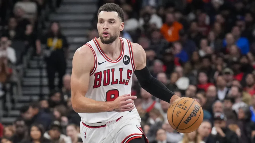 Lakers apurarían el cambio con Bulls por Zach LaVine