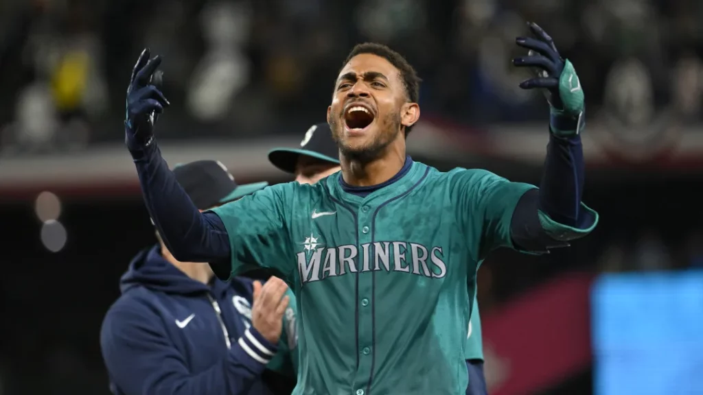 VIEO: Así fue el primer walk-off de Julio Rodríguez en su carrera en la MLB