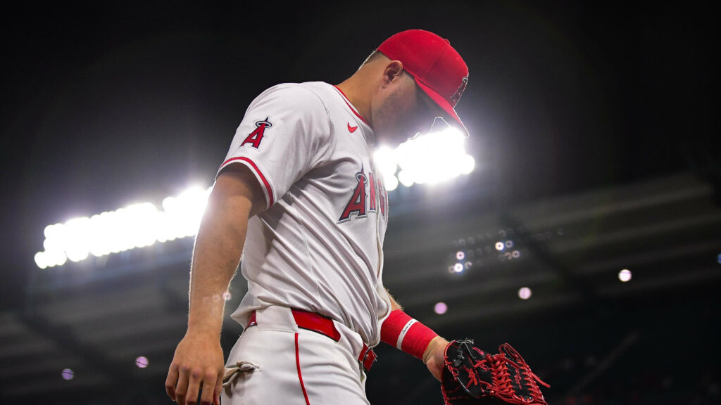 Mike Trout cae en lista de lesionados y peligra el resto de su temporada