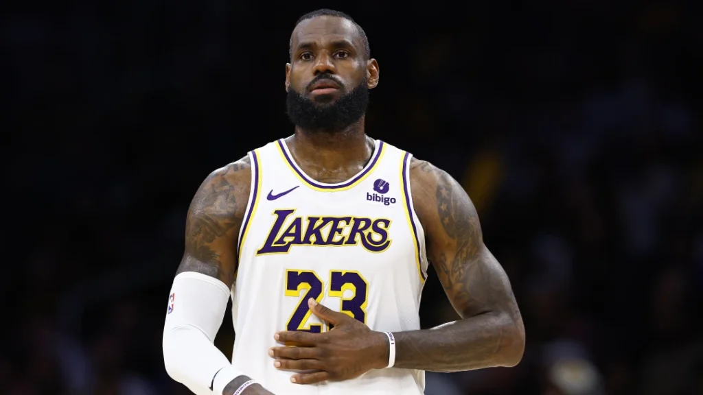 Golden State Warriors no tienen a LeBron James como su prioridad en el mercado