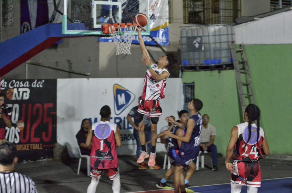 Duarte logra victoria manteniendo esperanza de clasificar a semi final Basket U-25