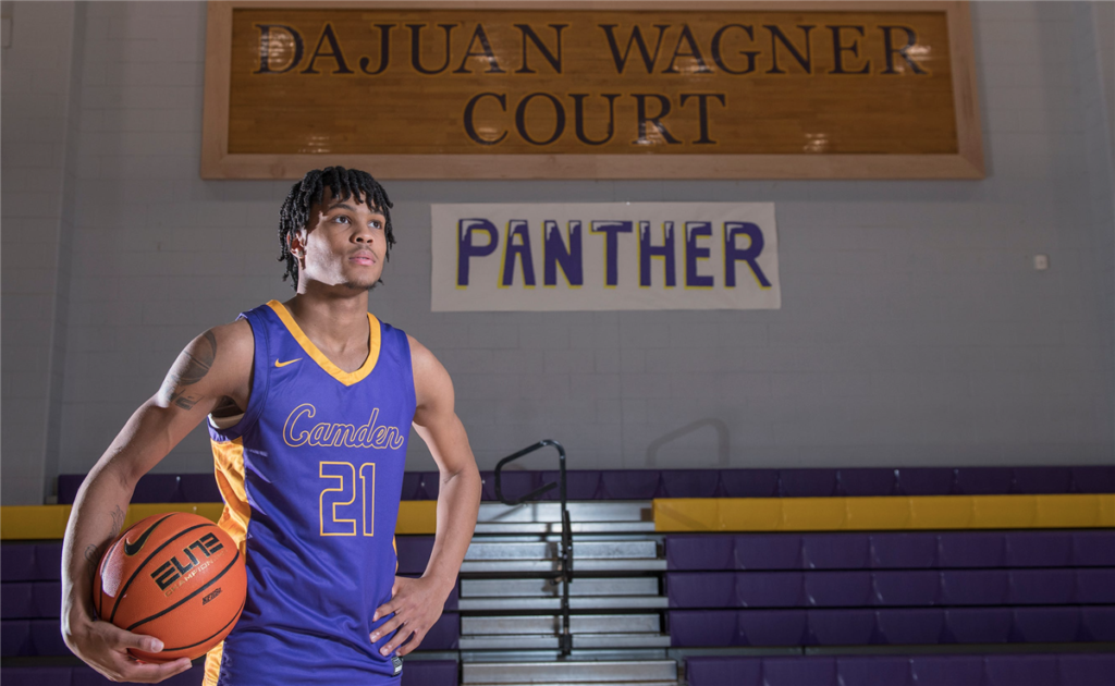 DJ Wagner se comprometió con Kentucky