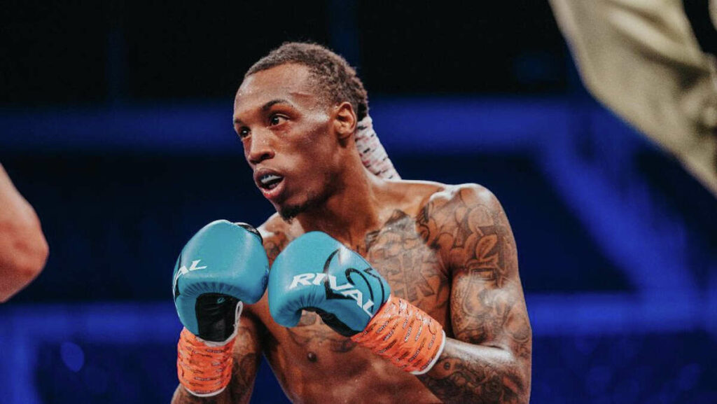 O’Shaquie Foster defenderá su faja contra Abraham Nova en febrero
