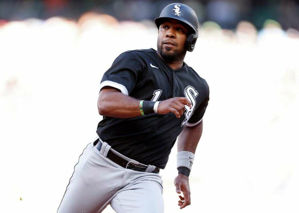 Elvis Andrus pacta con los Medias Blancas