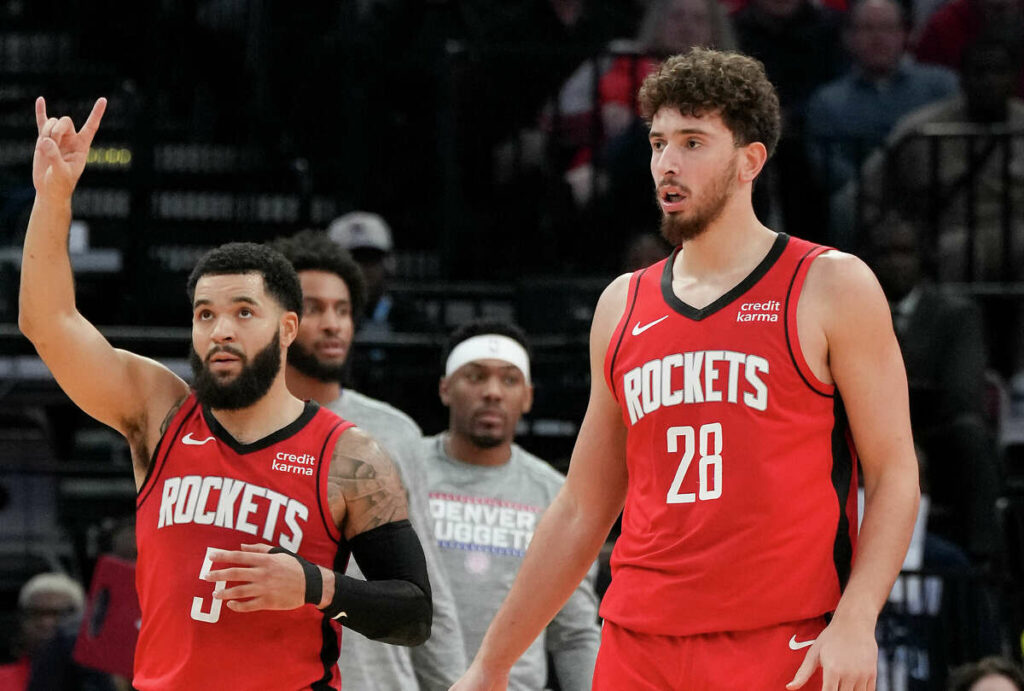 VanVleet y Sengun lideran a Rockets sobre los campeones Nuggers