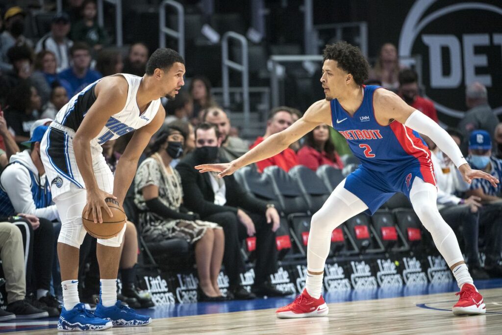 Magic vence a los Pistons quienes obtienen su décimo novena derrota consecutiva
