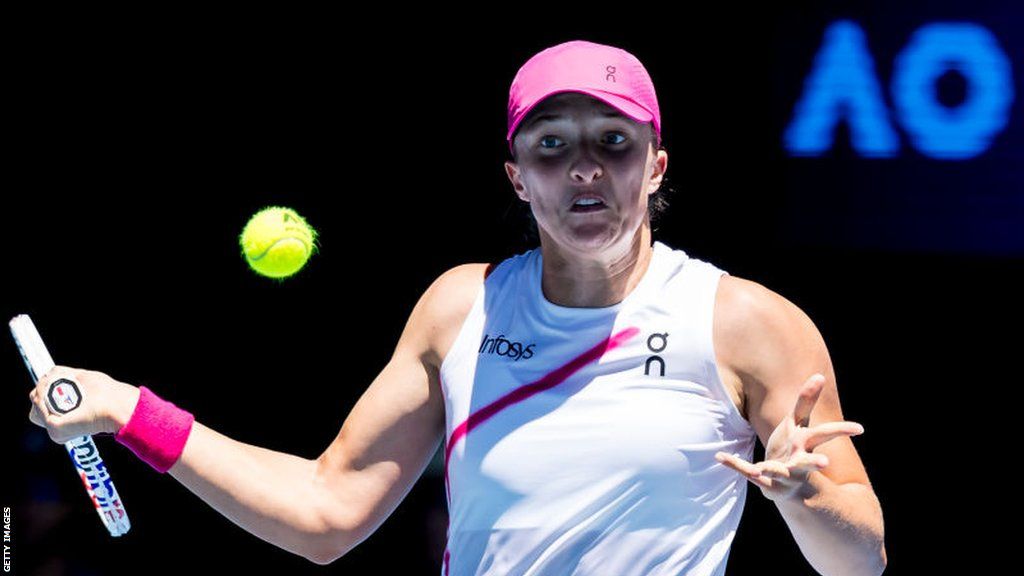 Swiatek avanza a segunda ronda del Australian Open