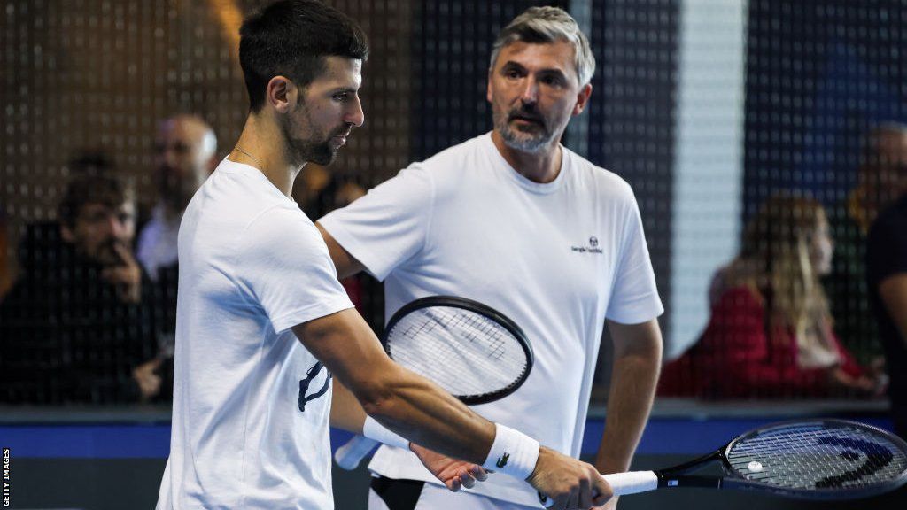 Djokovic pone fin a relación con su ex entrenador tras ganar 12 grand slam juntos