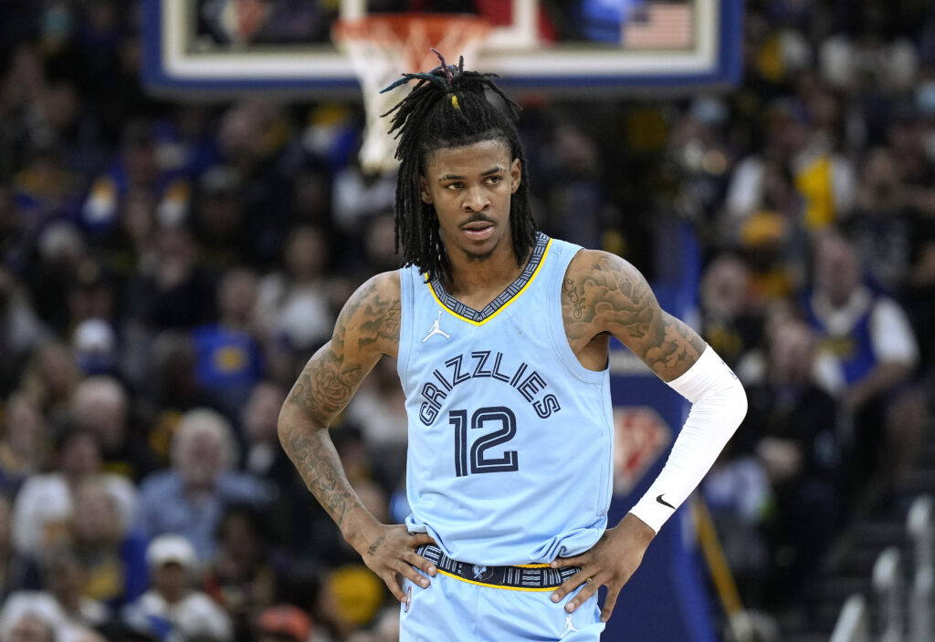Ja Morant sufre esguince en su tobillo izquierdo