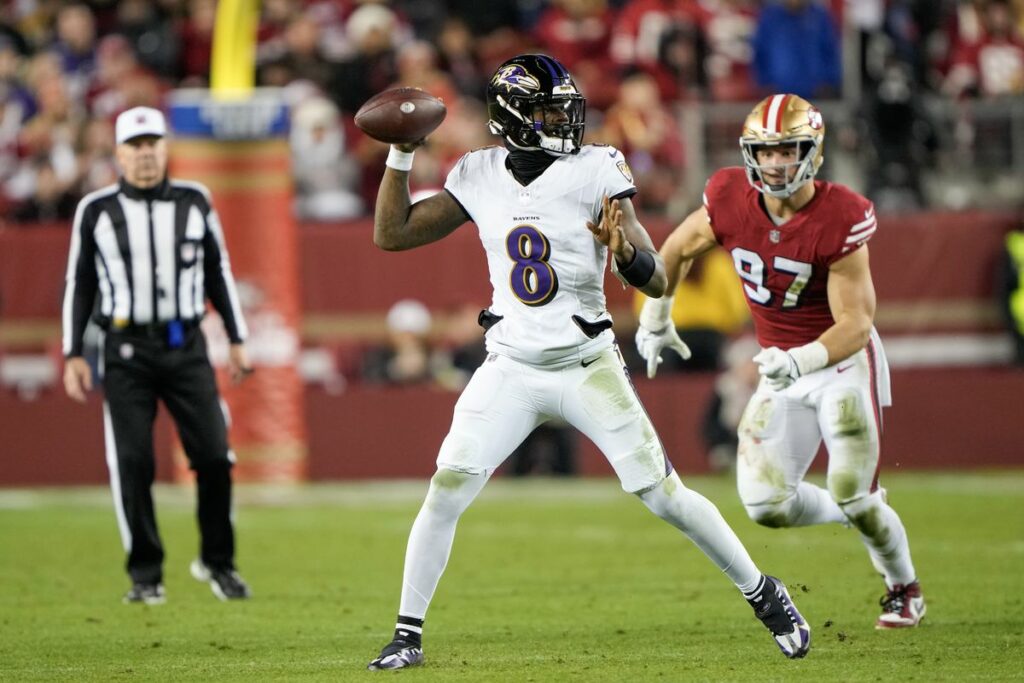 Ravens se imponen a 49ers en un duelo de contendientes al Super Bowl
