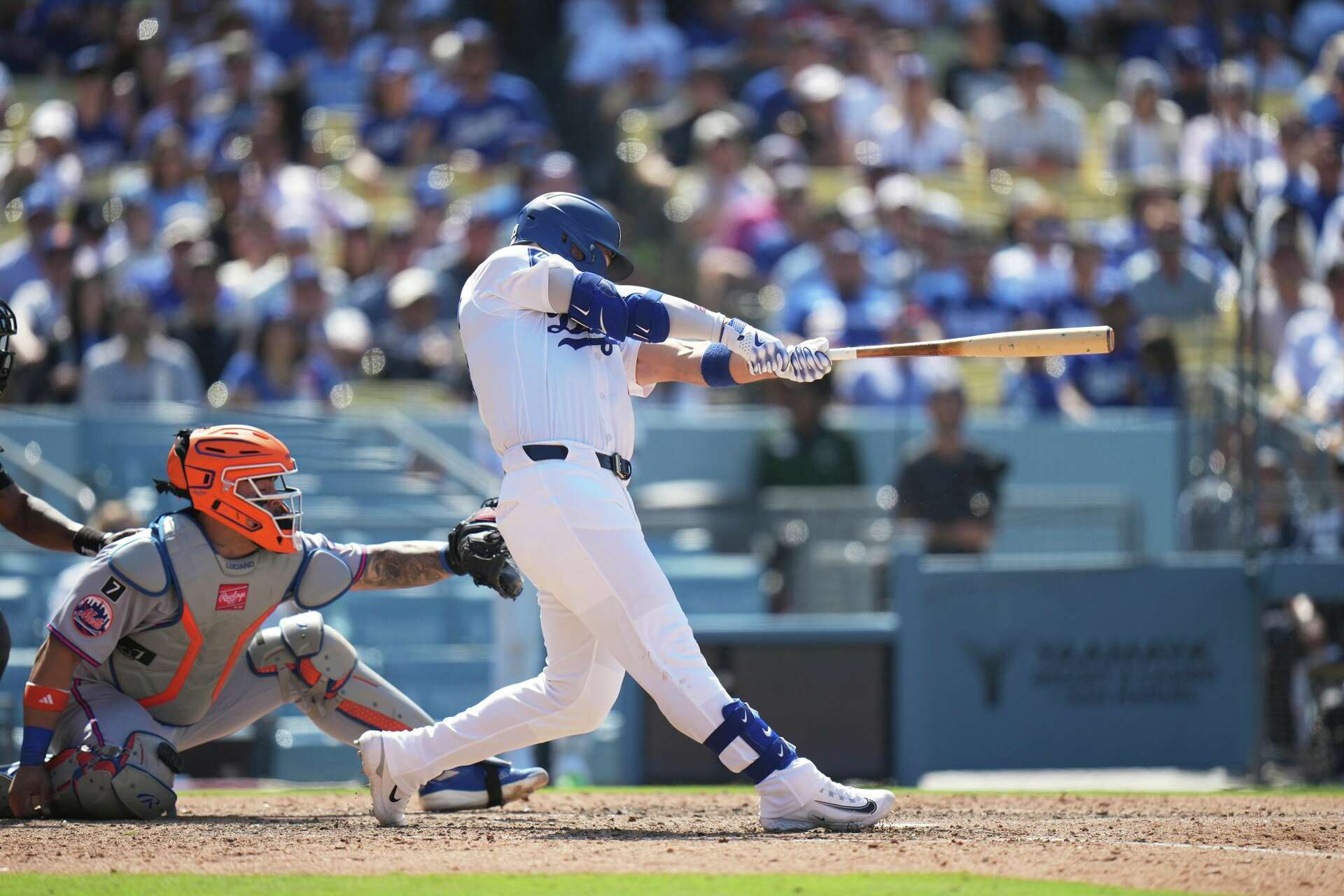 Dodgers remontan ante Mets y dividen serie de cuatro juegos