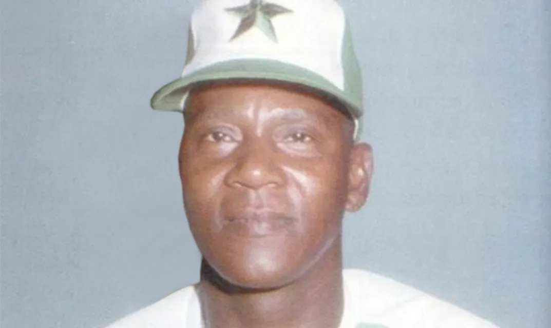 El pelotero dominicano que ganó 16 juegos en línea y lo suspendieron de por vida