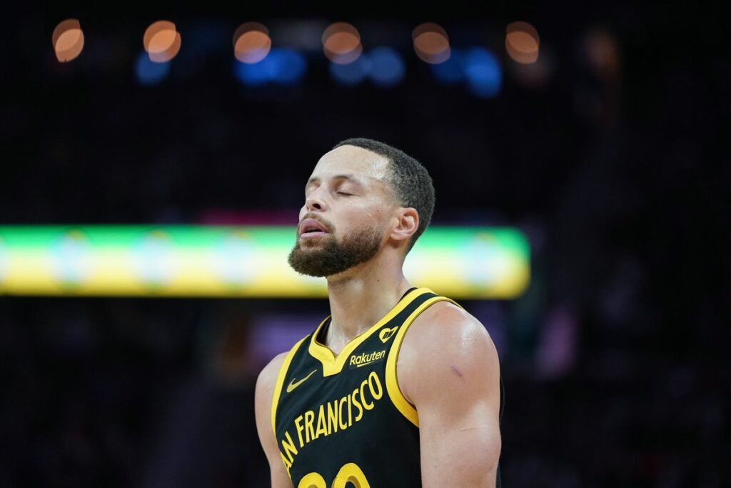 Warriors descartan gravedad en lesión de Stephen Curry