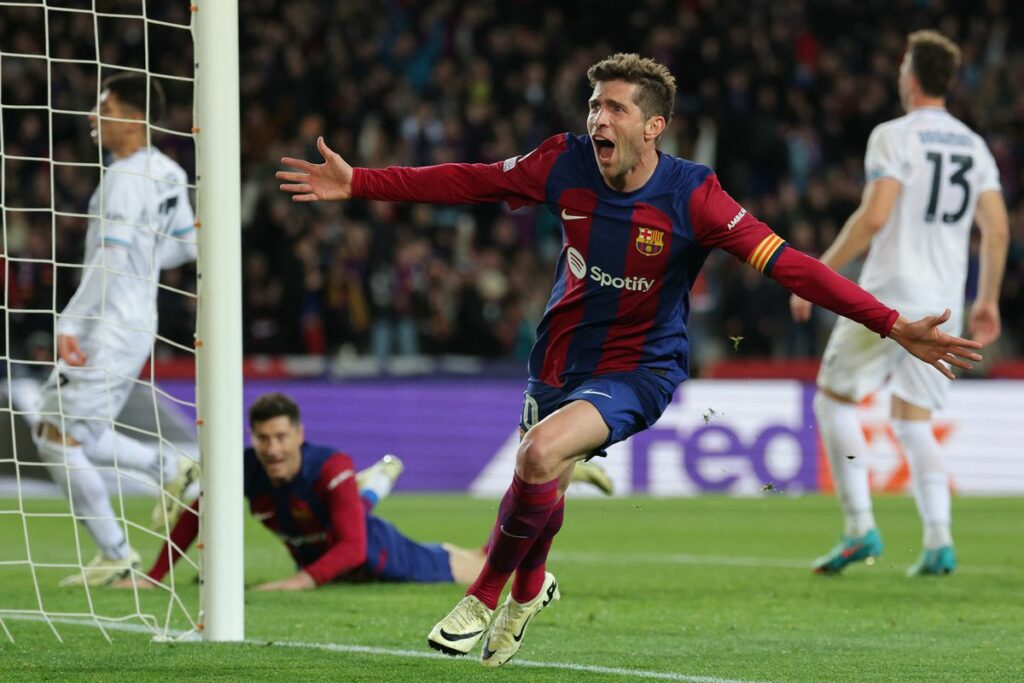 Barcelona avanza a cuartos de final por primera vez en cuatro años