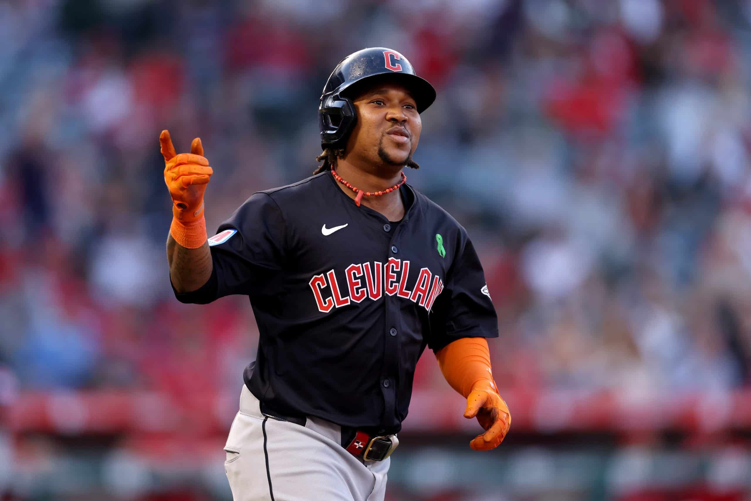 Ramírez hace historia en triunfo de Guardianes sobre Yankees