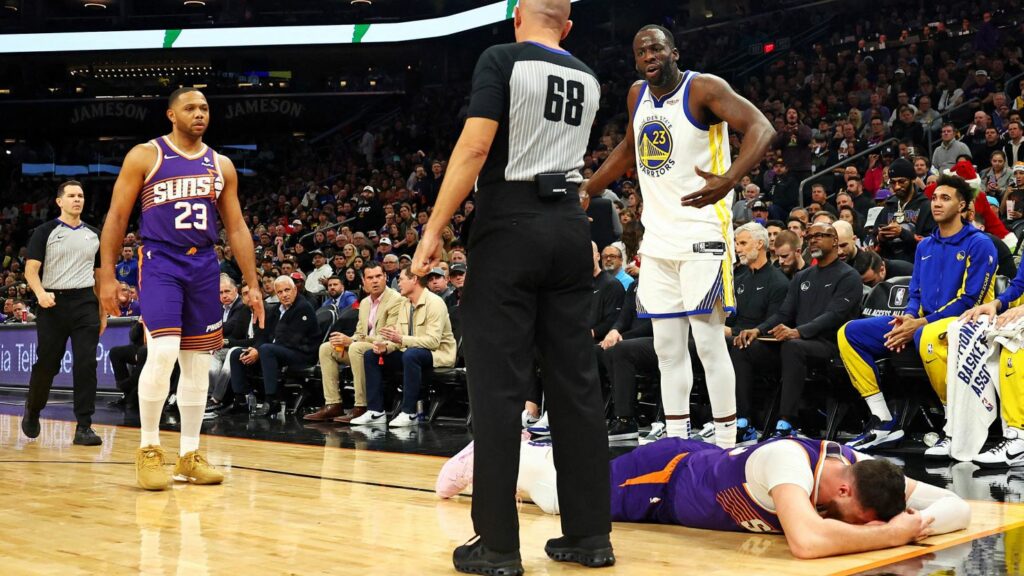 Draymond Green es suspendido indefinidamente por la NBA