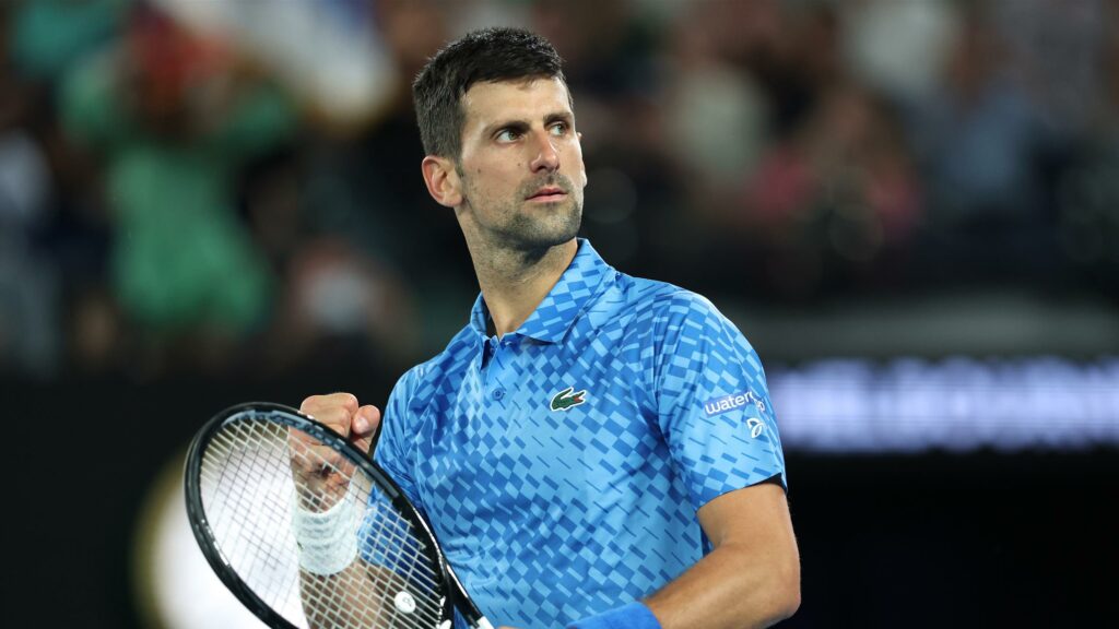 Novak Djokovic avanza a semifinales en Australia