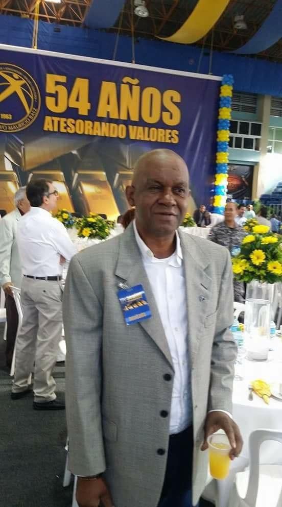 Fallece entrenador mauriciano Julio King Domínguez