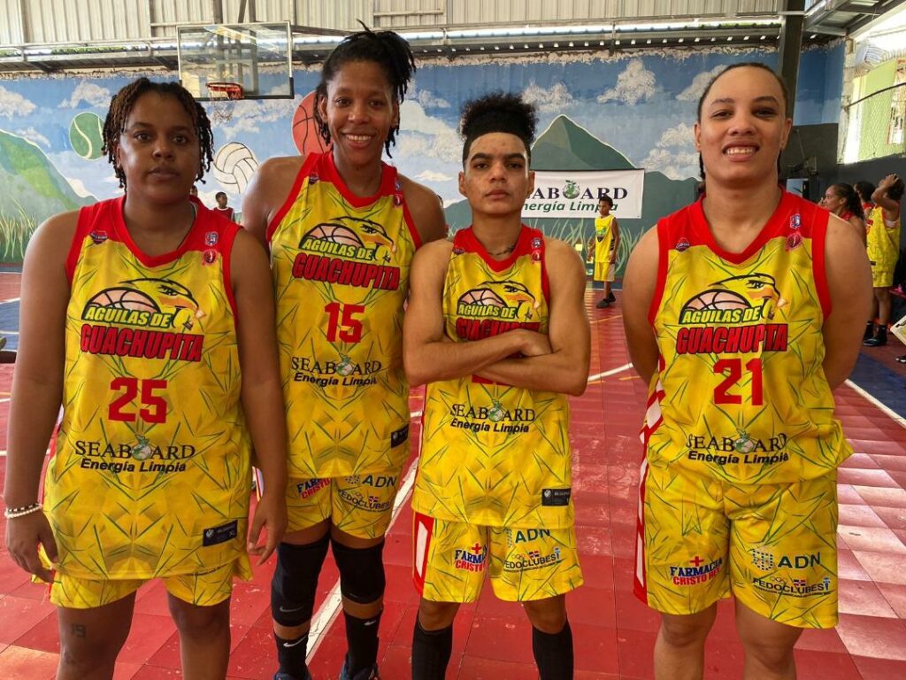 Águilas de Guachupita dominan semifinal A basket Fedoclubes
