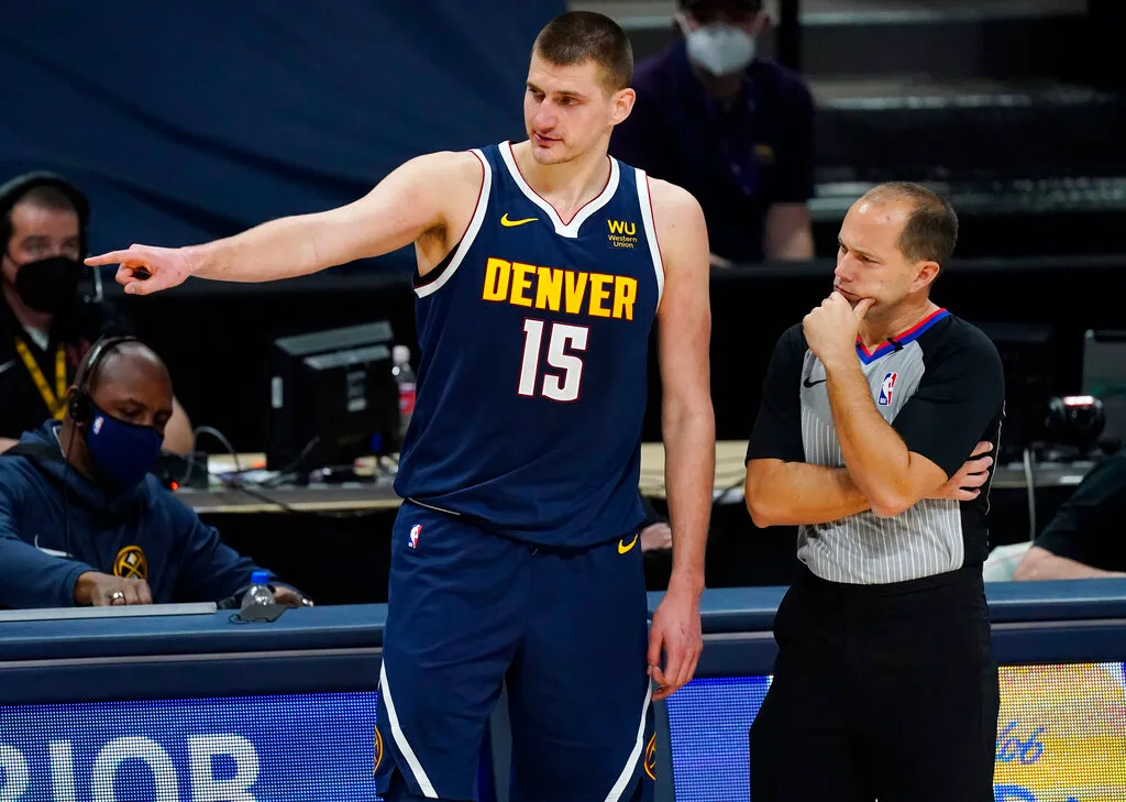 Nikola Jokic rumbo a su tercer MVP