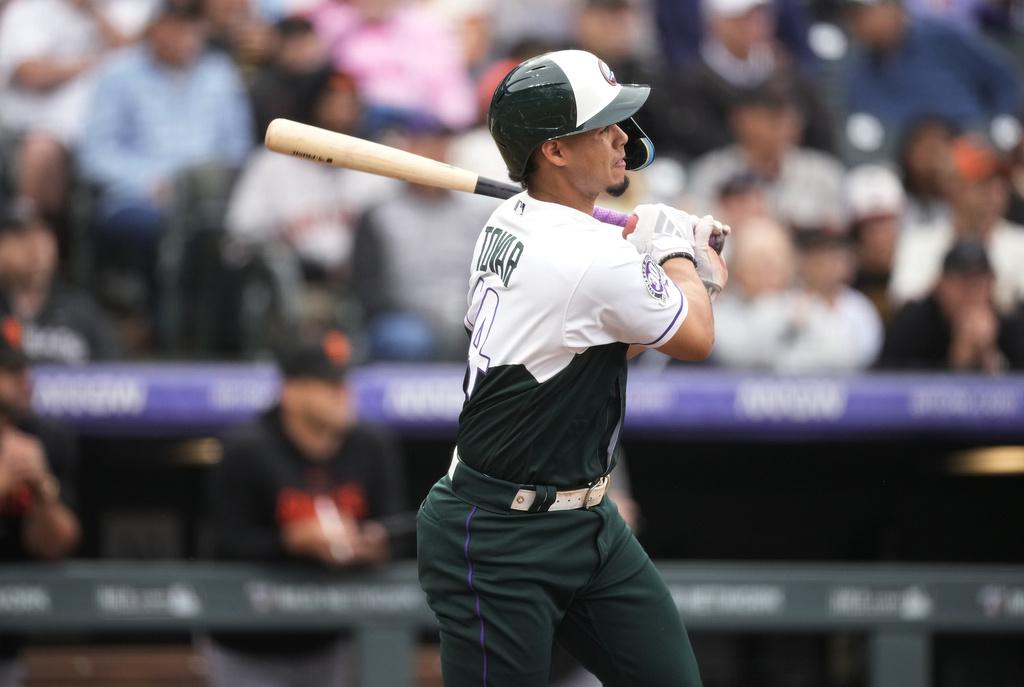 Tovar pacta con los Rockies por siete años y más de 60 millones