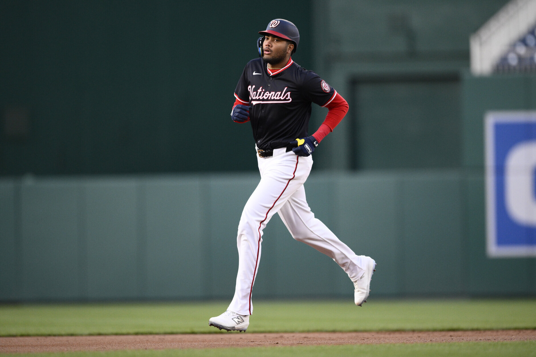 James Wood se convierte en primer jugador desde Barry Bonds en lograr esto