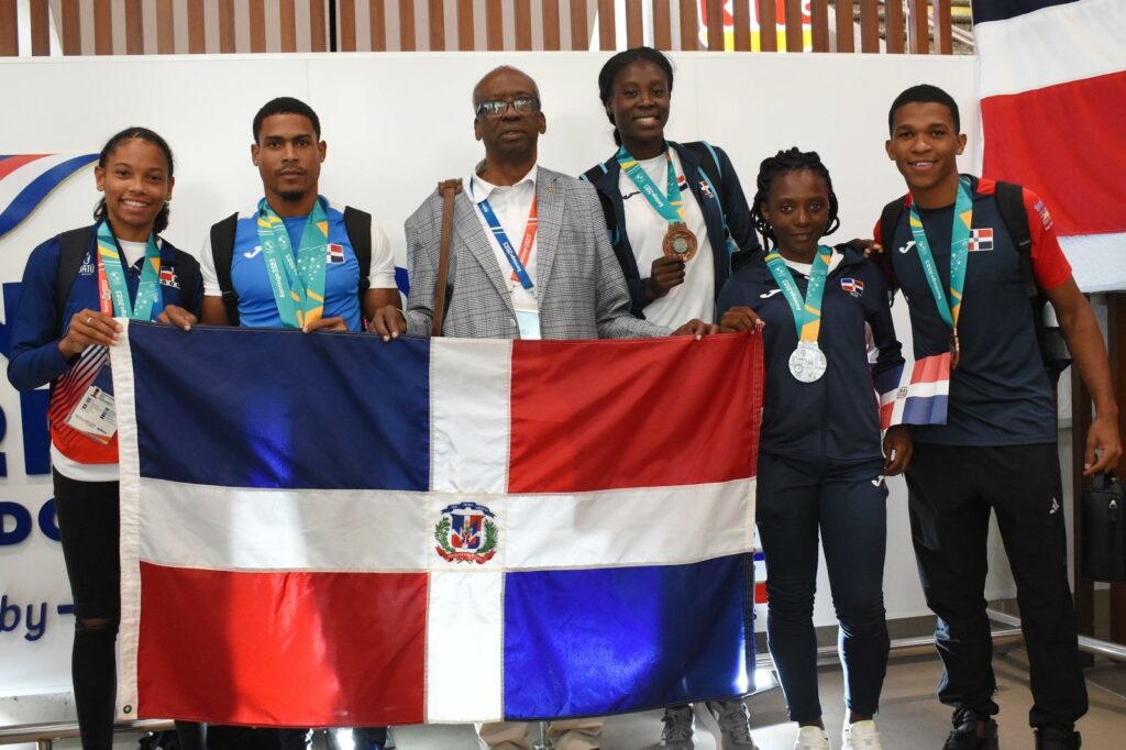 Suero Correa: “El atletismo, una vez más, ha puesto bien alto el nombre de RD”