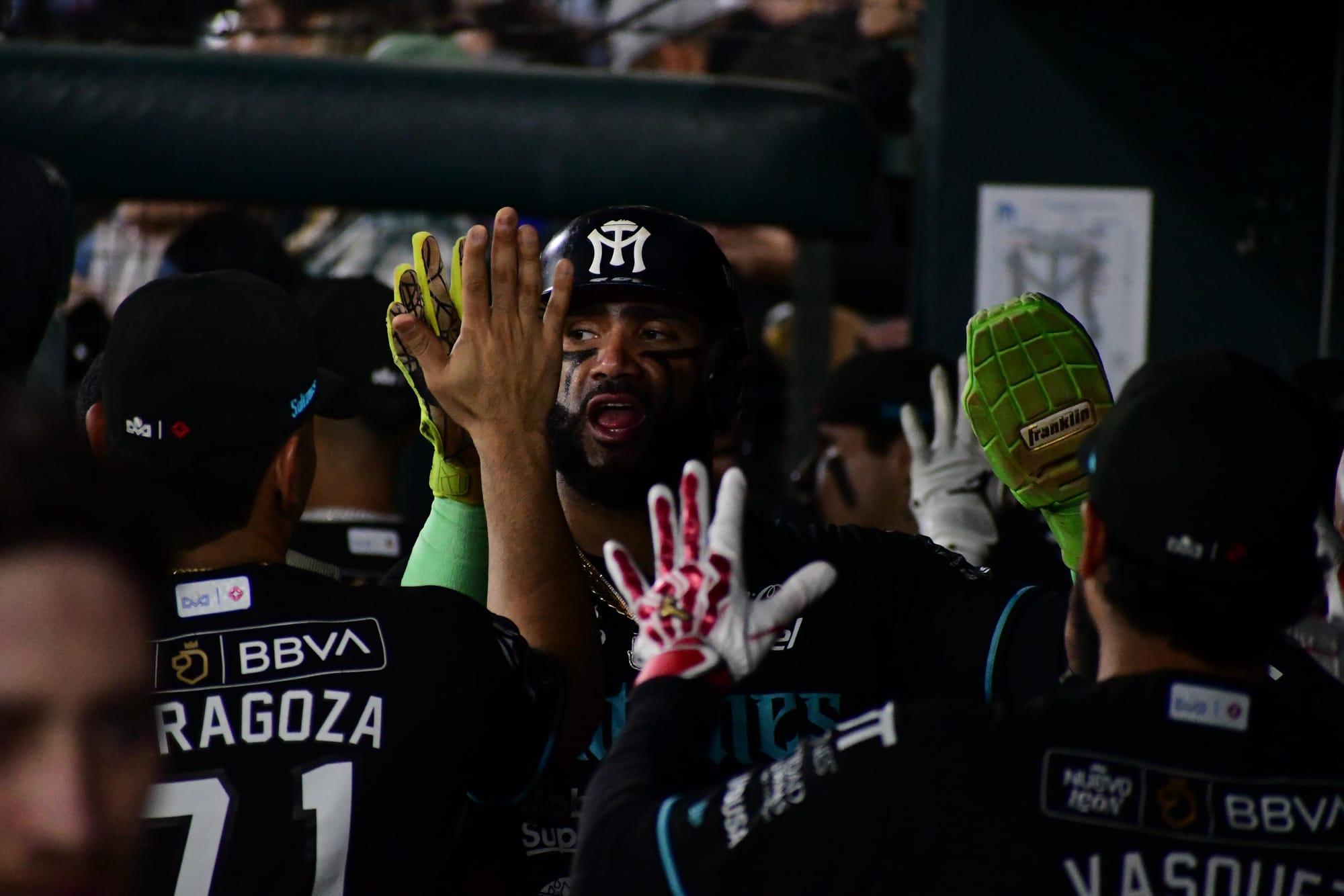 Sultanes salen con el triunfo frente a Yaquis