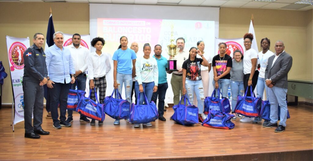 Premian jugadoras más destacadas en torneo nacional basket femenino de Fedoclubes