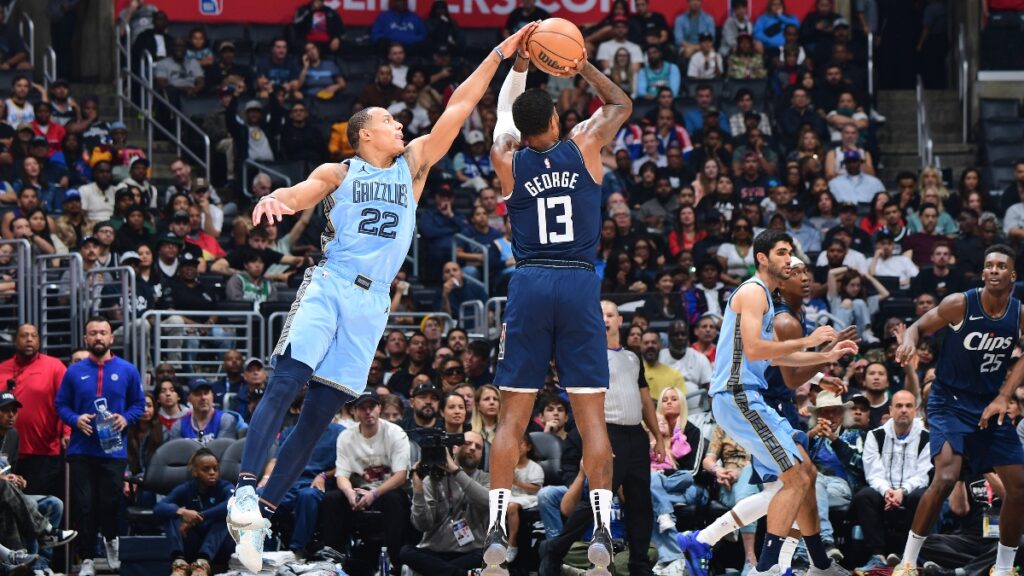 Paul George anota cifra máxima de la temporada y guía a Clippers a su octavo triunfo en nueve partidos